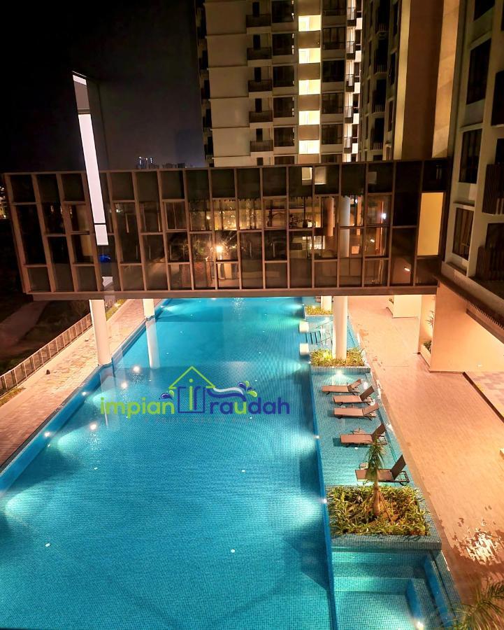 Bali Residence Impian Raudah Malacca Exterior photo
